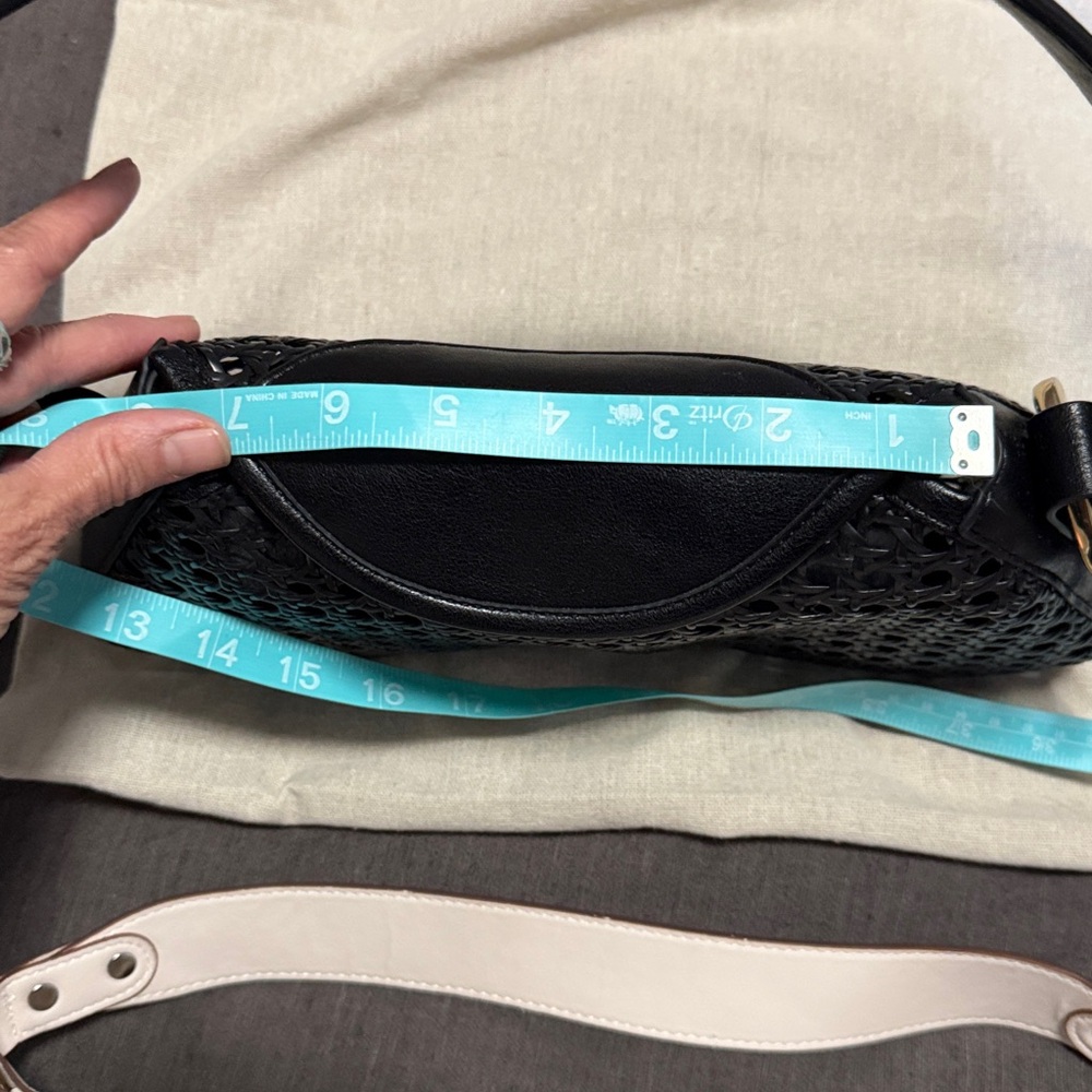 Dolce Vita Black Woven Shoulder Bag with Top Handle - Picture 3 of 11